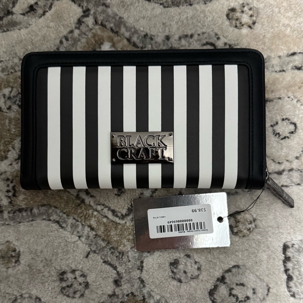 Black Craft Sinner wallet or clutch - Picture 3 of 5